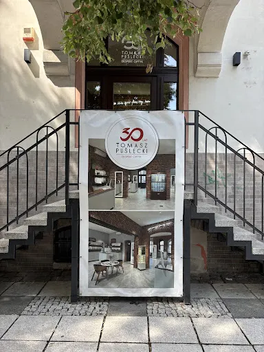 Puślecki Tomasz. Pracownia optyczna